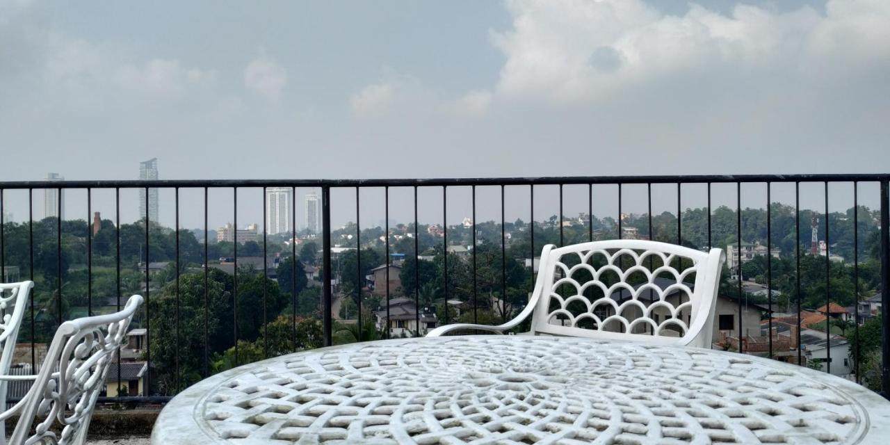 Colombo Hotel By Colombo Village المظهر الخارجي الصورة